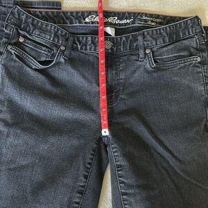 Eddie Bauer Slightly Curvy Black skinny jeans. 10 tall /long.